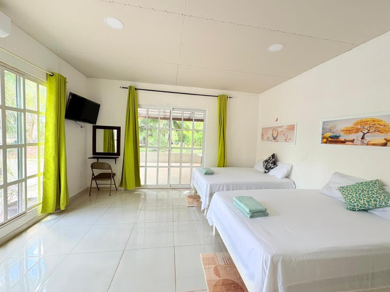 Casa Limon Homestay Bacalar